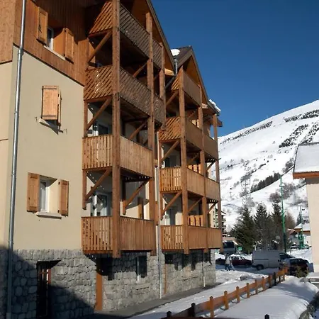 Surf Des Neiges 3p 6/7 Appartement *