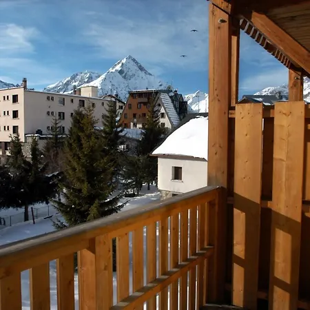 Appartement Surf Des Neiges 3p 6/7 Vénosc